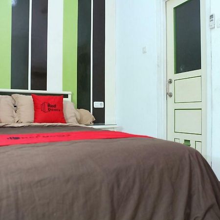 Reddoorz Plus @ Talaga Bodas Bandung Exterior foto