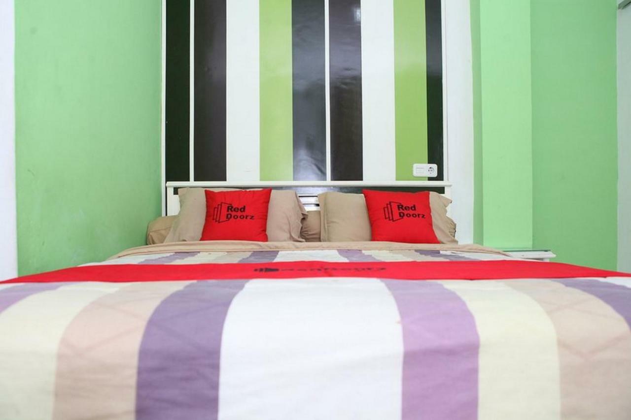 Reddoorz Plus @ Talaga Bodas Bandung Exterior foto
