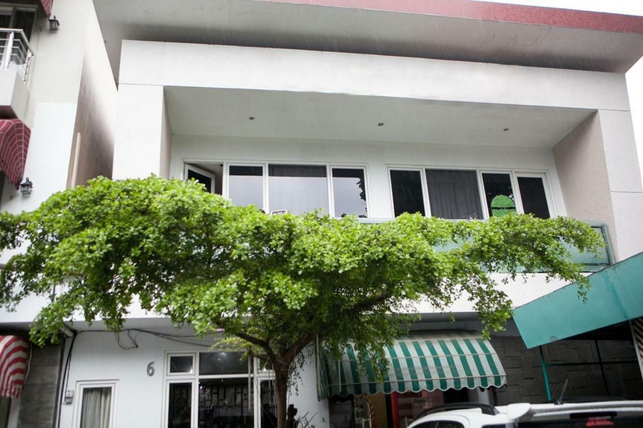 Reddoorz Plus @ Talaga Bodas Bandung Exterior foto
