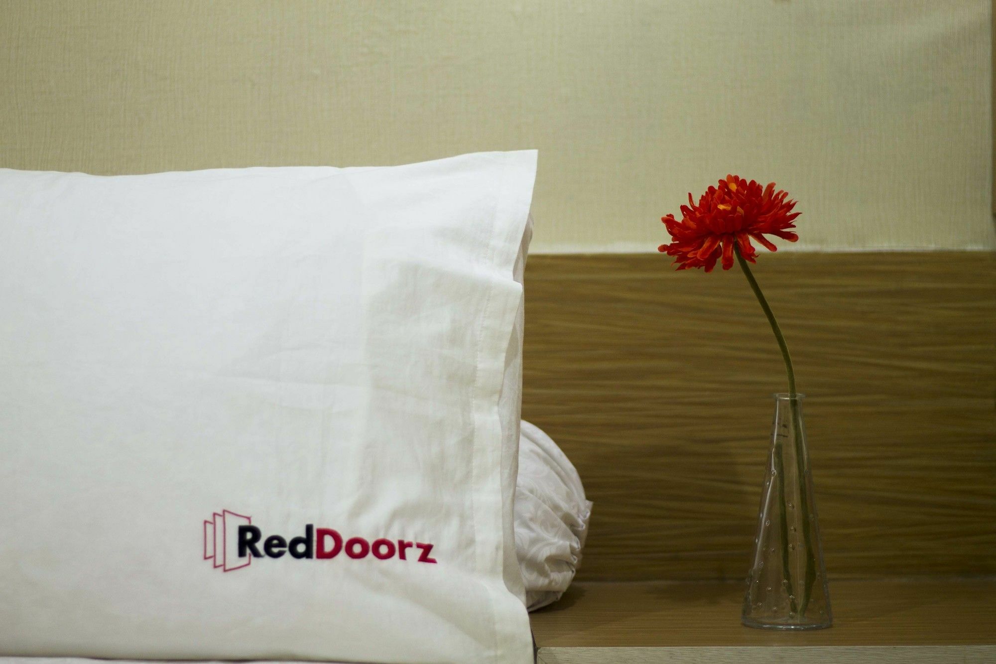 Reddoorz Plus @ Talaga Bodas Bandung Exterior foto